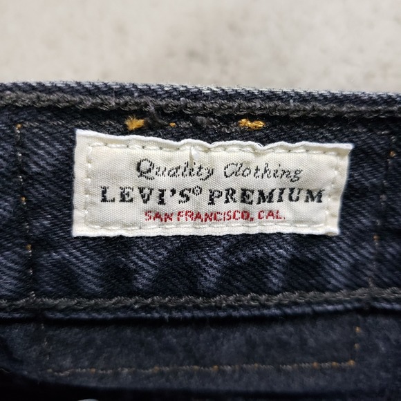 Levi's Wedgie Straight Jeans Women 26x28 Black Raw Hem Premium - Picture 6 of 14